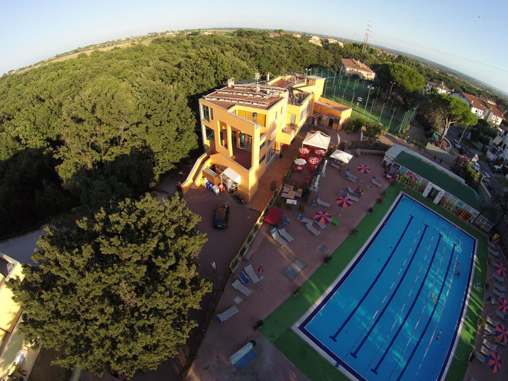 Village Sport Holidays Cerveteri Oda fotoğraf